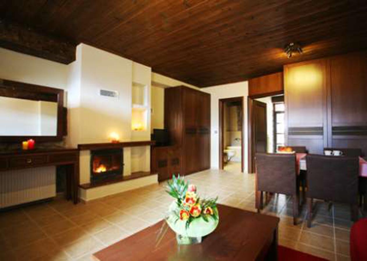 Chalet Christantoni Eláti Exteriér fotografie